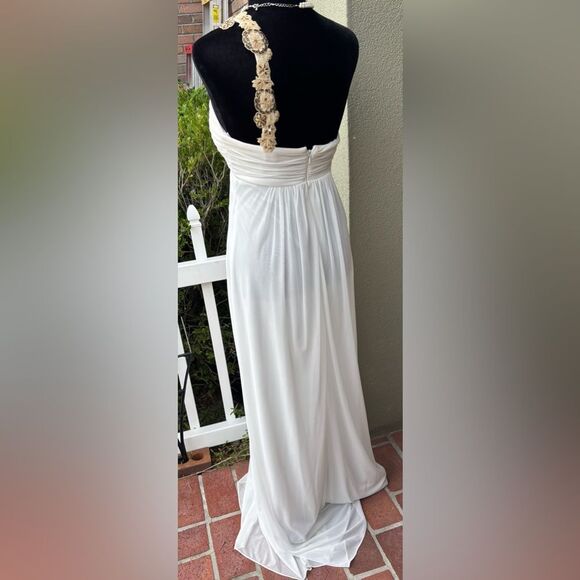 White Flowing Silhouette One Shoulder Gold Sequins Floral Embellishment Full Len - Picture 5 of 9